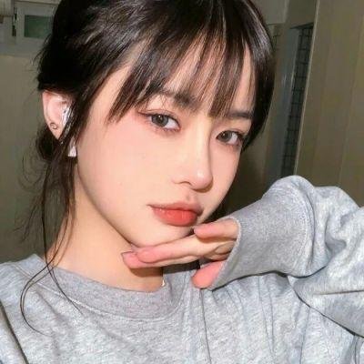 淘气小女巫